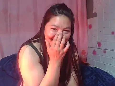 Hena   online show from 04/01/26, 03:52