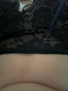 1Amelia8 online show from 04/05/26, 06:03