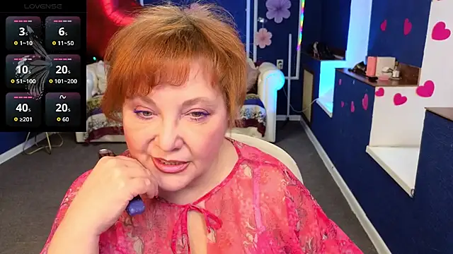 Snapshot of Kira_Kingsley chatting on 04/02/26, 09:05 Kira Kingsley online show from 04/02/26, 09:05