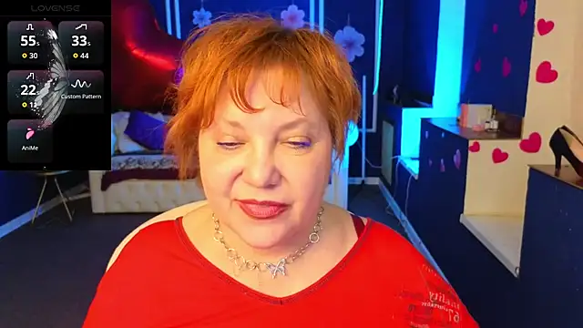 Snapshot of Kira_Kingsley chatting on 03/24/26, 11:38 Kira Kingsley online show from 03/24/26, 11:38