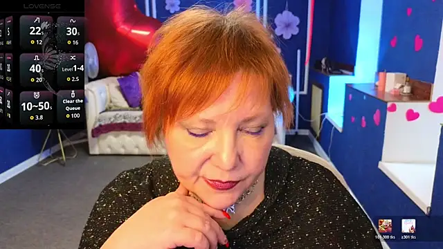 Snapshot of Kira_Kingsley chatting on 03/26/26, 12:47 Kira Kingsley online show from 03/26/26, 12:47