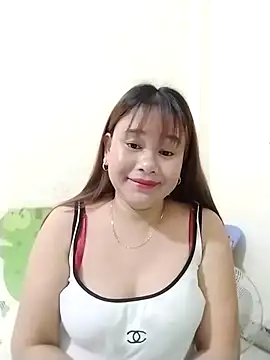 Moubie1 online show from 04/02/26, 01:57