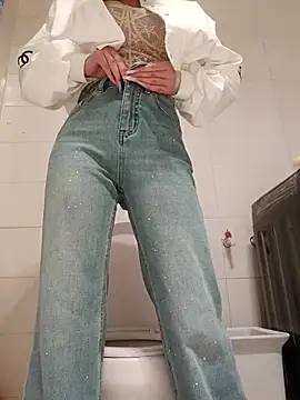 Snapshot of Aoo520520 chatting on 04/01/26, 10:49 Aoo520520 online show from 04/01/26, 10:49