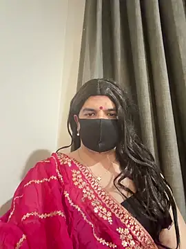 Snapshot of radhikax1 chatting on 06/20/26, 11:15 radhikax1 online show from 06/20/26, 11:15