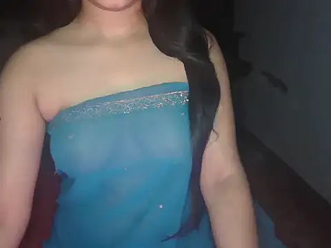 Snapshot of urvashi_rai chatting on 06/27/26, 06:08 urvashi rai online show from 06/27/26, 06:08
