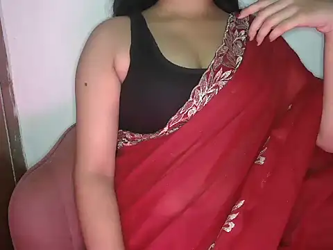 Snapshot of urvashi_rai chatting on 07/03/26, 01:50 urvashi rai online show from 07/03/26, 01:50
