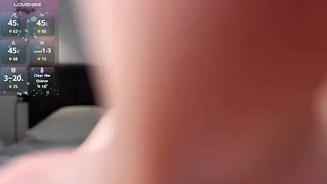 EmyinPoland online show from 04/17/26, 06:49