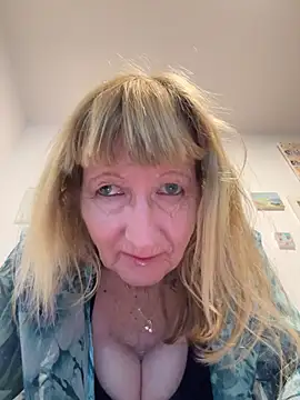 MatureKim online show from 04/02/26, 05:19