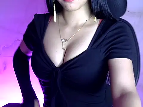 Snapshot of Anaya_singh chatting on 04/02/26, 02:35 Anaya singh online show from 04/02/26, 02:35