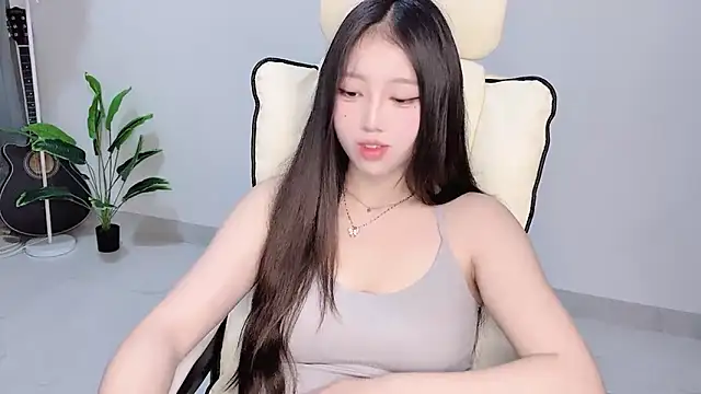 Yukiy8877 online show from 03/29/26, 10:55