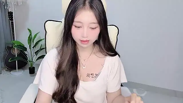 Yukiy8877 online show from 03/31/26, 11:12