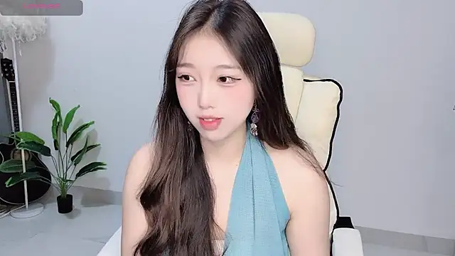 Yukiy8877 online show from 03/28/26, 10:16