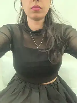 Zoya 01 online show from 04/23/26, 01:34