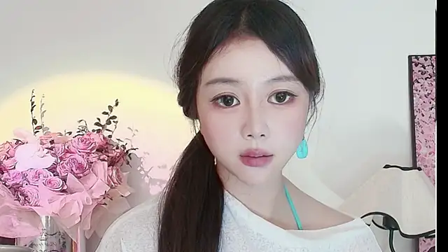 Moon-999 online show from 04/05/26, 04:30