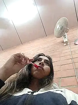 Sexy sara outdoorss online show from 04/09/26, 12:01