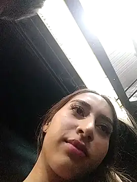 Sexy sara outdoorss online show from 04/12/26, 03:21