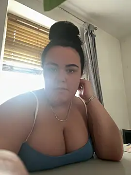 Khloeross online show from 05/23/26, 02:16