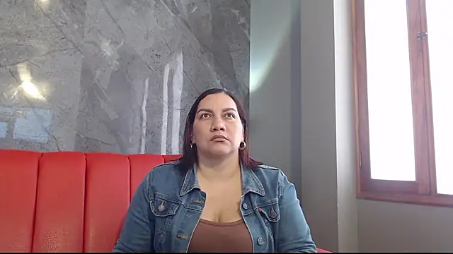 mia coral1 online show from 03/22/26, 05:14