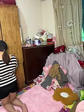 Only U520 online show from 04/12/26, 04:27