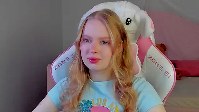 Snapshot of BellaVenatrix chatting on 04/08/26, 05:20 BellaVenatrix online show from 04/08/26, 05:20