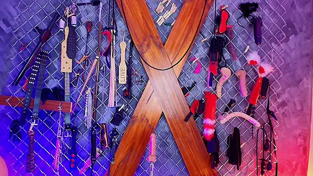 Snapshot of Mistress_lexi_bdsm chatting on 07/07/26, 08:01 Mistress lexi bdsm online show from 07/07/26, 08:01