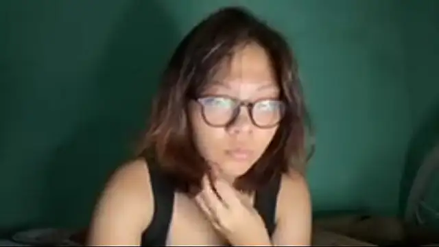 Snapshot of urhottie_lottie chatting on 03/20/26, 05:25 urhottie lottie online show from 03/20/26, 05:25