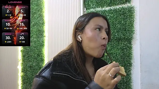 sara blue13 online show from 04/06/26, 01:45