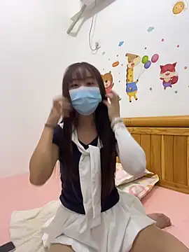 flylingling33 online show from 03/24/26, 04:51