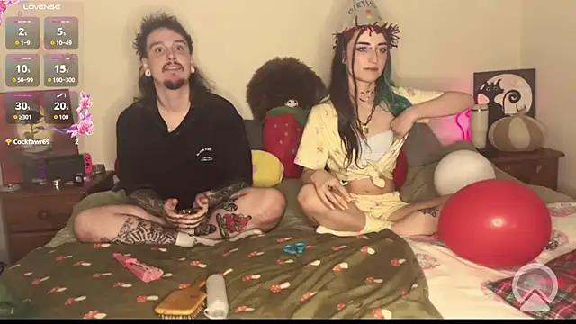 Snapshot of notyourneurotypical chatting on 04/12/26, 08:23 notyourneurotypical online show from 04/12/26, 08:23