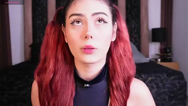 Doll kira  online show from 04/06/26, 04:52