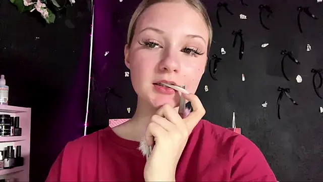 LiziSweet online show from 03/25/26, 11:25