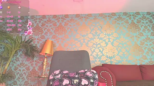 Snapshot of alexa_cruz__ chatting on 05/06/26, 11:47 alexa cruz online show from 05/06/26, 11:47