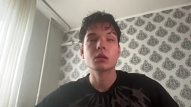Snapshot of tomasdickpick chatting on 06/24/26, 07:51 tomasdickpick online show from 06/24/26, 07:51