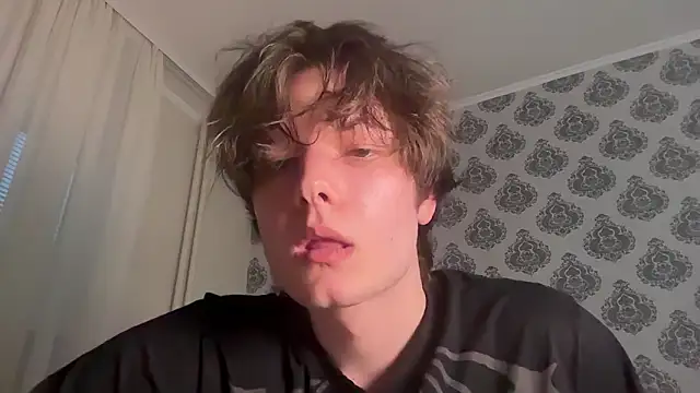 Snapshot of tomasdickpick chatting on 03/22/26, 04:30 tomasdickpick online show from 03/22/26, 04:30