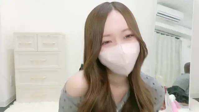 salachan v online show from 04/02/26, 11:39