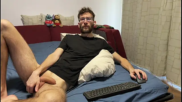 SoloUno0 online show from 04/25/26, 05:21