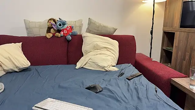 SoloUno0 online show from 05/28/26, 03:58