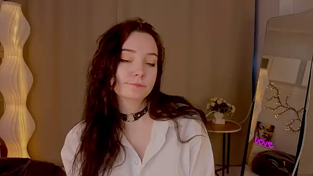 KaraNeagle online show from 04/09/26, 06:15