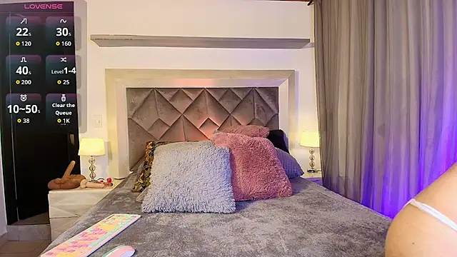 Angell69  online show from 04/10/26, 03:35