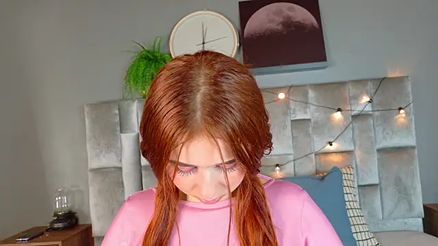 Snapshot of StarrMoon__ chatting on 04/07/26, 03:19 StarrMoon online show from 04/07/26, 03:19