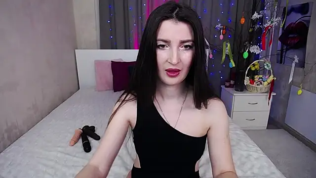 Snapshot of EvelinCuper_ chatting on 04/13/26, 05:22 EvelinCuper online show from 04/13/26, 05:22