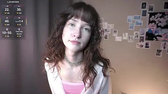 Snapshot of DellaLeck chatting on 04/20/26, 07:37 DellaLeck online show from 04/20/26, 07:37