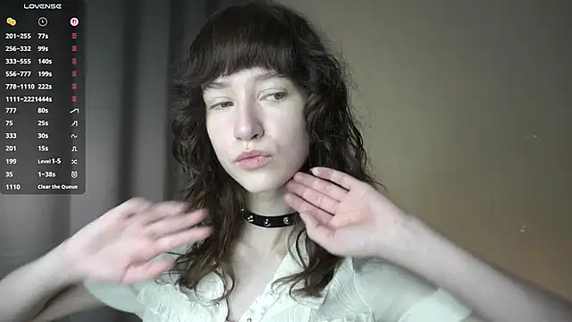 DellaLeck online show from 04/10/26, 07:32