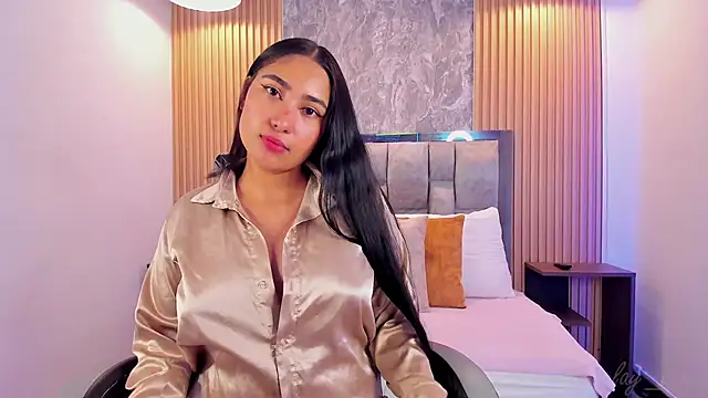 Sulay Kim online show from 04/13/26, 08:02