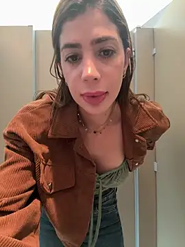 zelyramonvielly online show from 06/15/26, 02:50