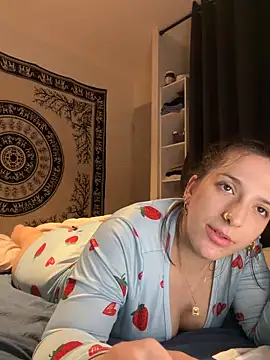 georginamoor online show from 04/07/26, 09:16