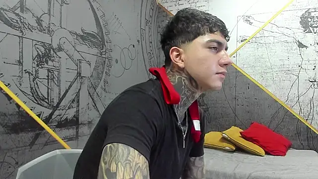 Snapshot of Gury_tattoo chatting on 04/22/26, 05:20 Gury tattoo online show from 04/22/26, 05:20