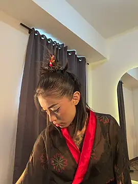 Ellelie 77 online show from 04/08/26, 02:07