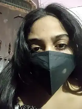 ALIZA FENDY online show from 04/11/26, 08:23