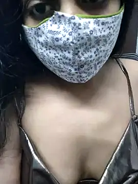 ALIZA FENDY online show from 03/25/26, 09:35